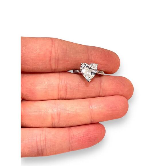 4 Carat Diamond Sterling Silver Heart Solitaire Ring Size 6 - Picture 10 of 11